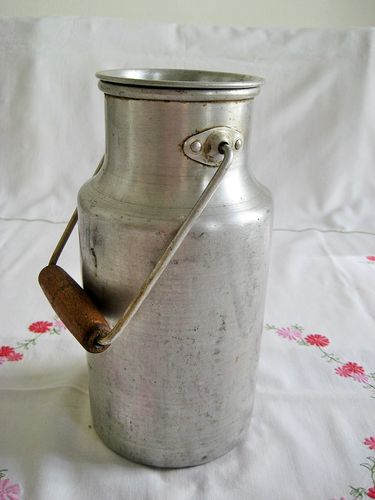 alte Milchkanne Aluminium 2 Liter